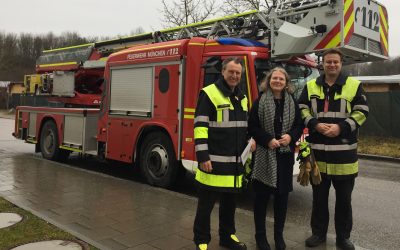 Mit viel PS ins neue Jahr 2018 dank Feuerwehr und BMW